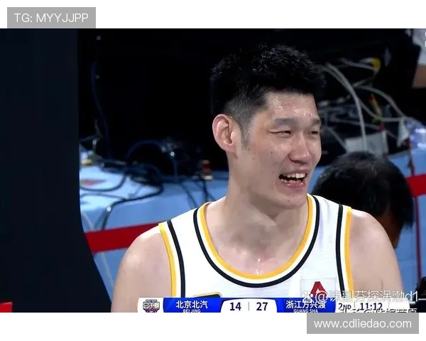 周琦砍下24分18篮板胡金秋轰25分助四川男篮大胜湖北夺精彩胜利 周琦砍下24分18篮板胡金秋轰25分助四川男篮大胜湖北夺精彩胜利