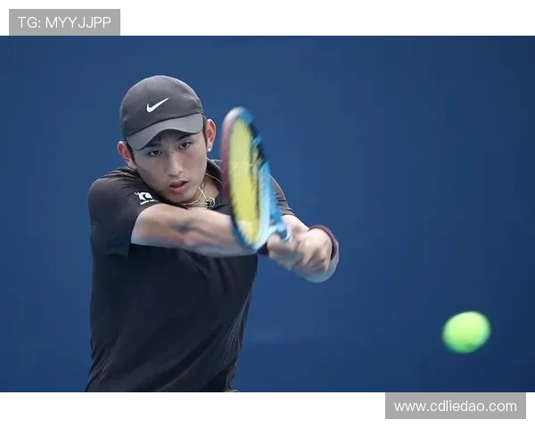 ATP上海大师赛商竣程强势晋级首轮再度点燃本土网球赛事热潮